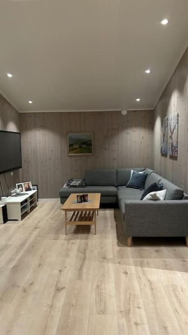 Mountainside Lodge - Breivikeidet Tromsø Zewnętrze zdjęcie