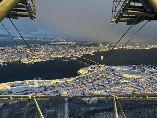 Mountainside Lodge - Breivikeidet Tromsø Zewnętrze zdjęcie